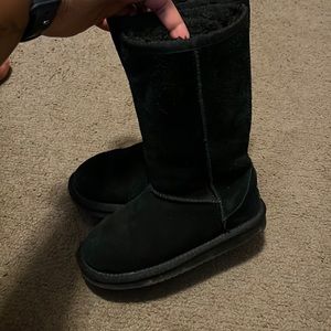 Koolaburra by Ugg kid boots